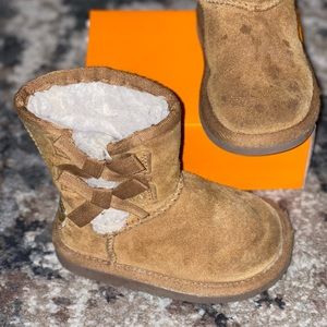 Kids uggs